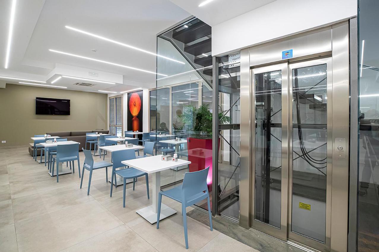 Sundeck Hotel 산비토로카포 외부 사진
